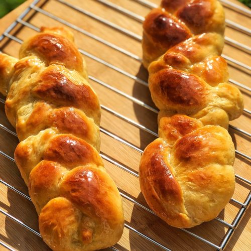 Honey Butter Braids | Wondercook