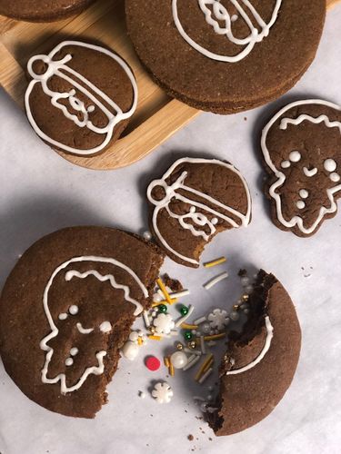 Christmas Gingerbread Pinata Cookies | Wondercook