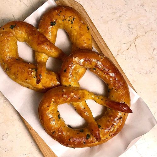 Garlic Soft Pretzels | Wondercook